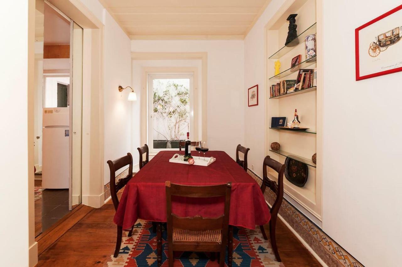 2 Bedroom Apartment With Patio Next To Avenida Da Liberdade Lisbon Luaran gambar